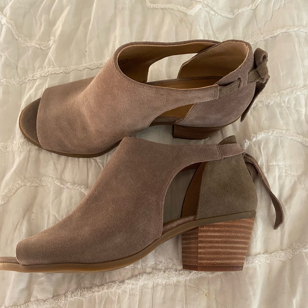 Lucky Brand Suede bootie